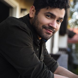 Session Singer, Vocalist, Songwriter - cosme