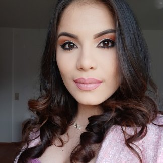 Session Singer, Vocalist, Songwriter - dianaroficial