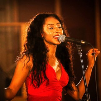 Session Singer, Vocalist, Songwriter - joychristos