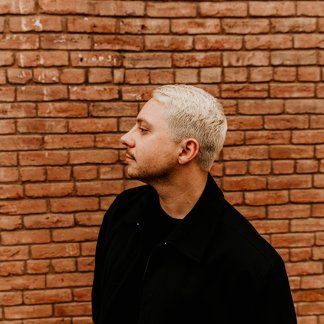 Session Singer, Vocalist, Songwriter - sammarsey