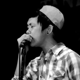 Session Singer, Vocalist, Songwriter - leecharlz