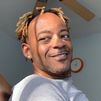 Session Singer, Vocalist, Songwriter - orlandomaxx
