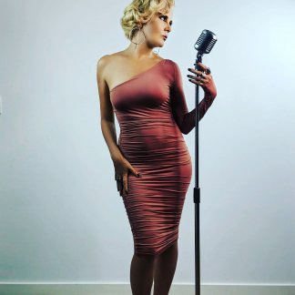 Session Singer, Vocalist, Songwriter - amandaeaston