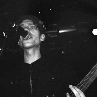Session Singer, Vocalist, Songwriter - jonamareque