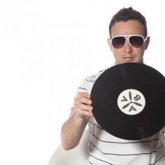 Music Producer - djenzo