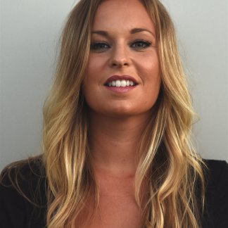 Session Singer, Vocalist, Songwriter - nadinecarr