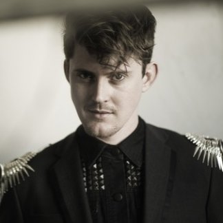 Session Singer, Vocalist, Songwriter - elliotbrown