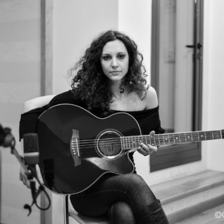 Session Singer, Vocalist, Songwriter - nicole stella