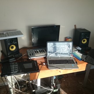Music Producer - x24