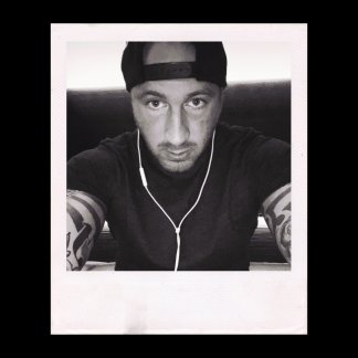Session Singer, Vocalist, Songwriter - johnny_panic