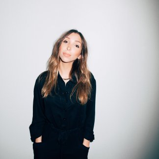 Session Singer, Vocalist, Songwriter - jewelrestaneo