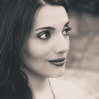 Session Singer, Vocalist, Songwriter - serenakyoldas