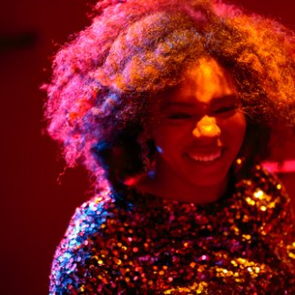Session Singer, Vocalist, Songwriter - cinnamondenise
