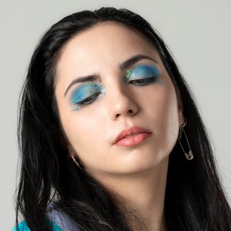 Session Singer, Vocalist, Songwriter - laurag