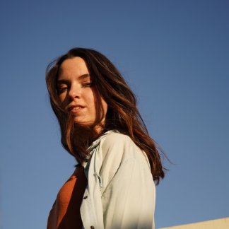 Session Singer, Vocalist, Songwriter - claramailen