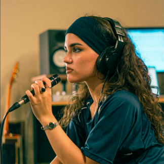 Session Singer, Vocalist, Songwriter - jazminsparta