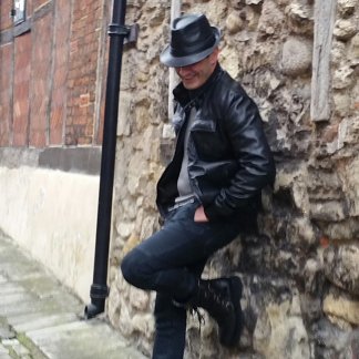 Session Singer, Vocalist, Songwriter - sal01