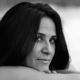 Session Singer, Vocalist, Songwriter - artesaniasings