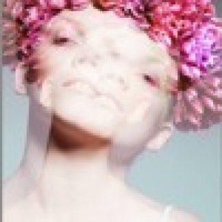 Session Singer, Vocalist, Songwriter and Music Producer - tinablonjazz