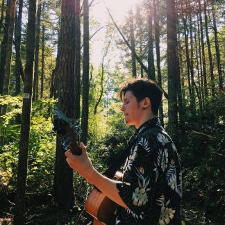 Session Singer, Vocalist, Songwriter and Music Producer - eggeriley