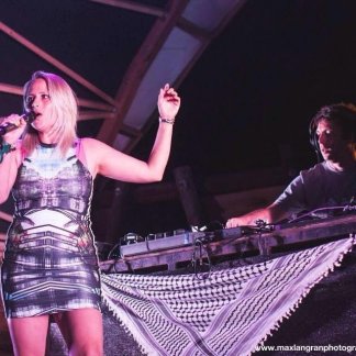 Session Singer, Vocalist, Songwriter - gala_orsborn