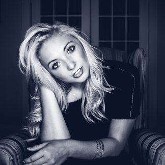 Session Singer, Vocalist, Songwriter - danikingmusic