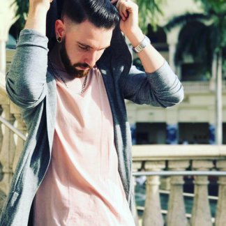 Session Singer, Vocalist, Songwriter and Music Producer - justinturner