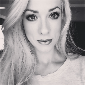 Session Singer, Vocalist, Songwriter - avari
