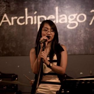 Session Singer, Vocalist, Songwriter - frelja_favian