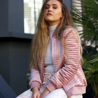 Session Singer, Vocalist, Songwriter - wallis