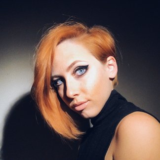 Session Singer, Vocalist, Songwriter - lindseysaunders