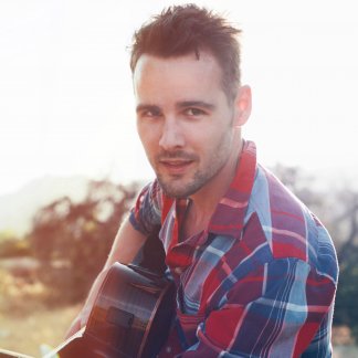 Session Singer, Vocalist, Songwriter - colindk