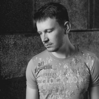 Music Producer - denis_kenzo
