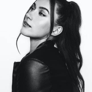 Session Singer, Vocalist, Songwriter - itsaelinn