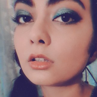 Session Singer, Vocalist, Songwriter - daryanilirazavi