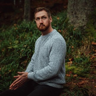 Session Singer, Vocalist, Songwriter - robbiehutton