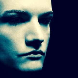Session Singer, Vocalist, Songwriter - divan