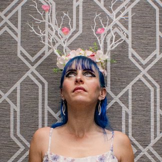 Session Singer, Vocalist, Songwriter - elleindigo