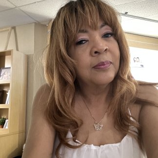 Session Singer, Vocalist, Songwriter - maggiejtrout