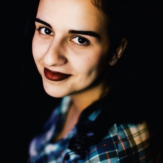 Session Singer, Vocalist, Songwriter - egleluko18