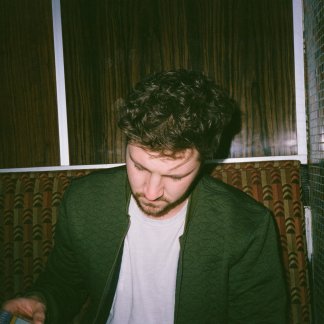 Session Singer, Vocalist, Songwriter and Music Producer - charlieharris