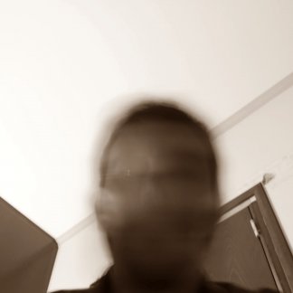 Session Singer, Vocalist, Songwriter - mark_colorin