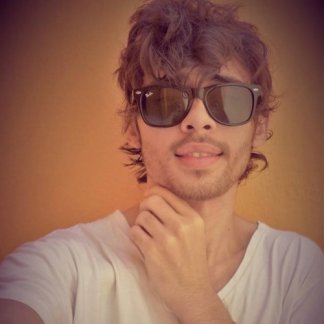 Session Singer, Vocalist, Songwriter - mailsonferrari