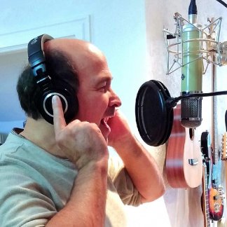 Session Singer, Vocalist, Songwriter - karelking1