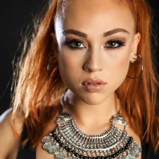 Session Singer, Vocalist, Songwriter - lizbezler