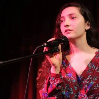 Session Singer, Vocalist, Songwriter - ariari