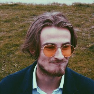 Session Singer, Vocalist, Songwriter and Music Producer - benniejschenk