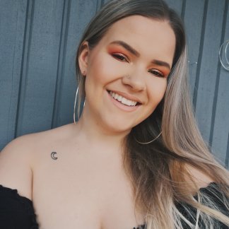 Session Singer, Vocalist, Songwriter - sarakorpii