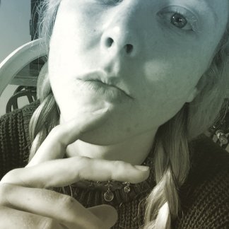 Session Singer, Vocalist, Songwriter - holidazemusic