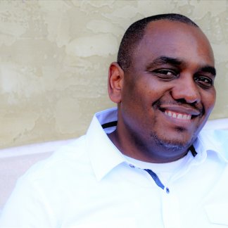 Session Singer, Vocalist, Songwriter - tonymcelveen316